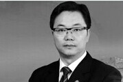 鄒碧華：公正為民、敢于擔(dān)當(dāng)?shù)暮梅ü? /></a></div>
</td>
<td width=