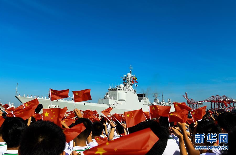 （圖文互動(dòng)）（1）萬(wàn)里海疆寫(xiě)忠誠(chéng)——記海軍某驅(qū)逐艦支隊(duì)海口艦