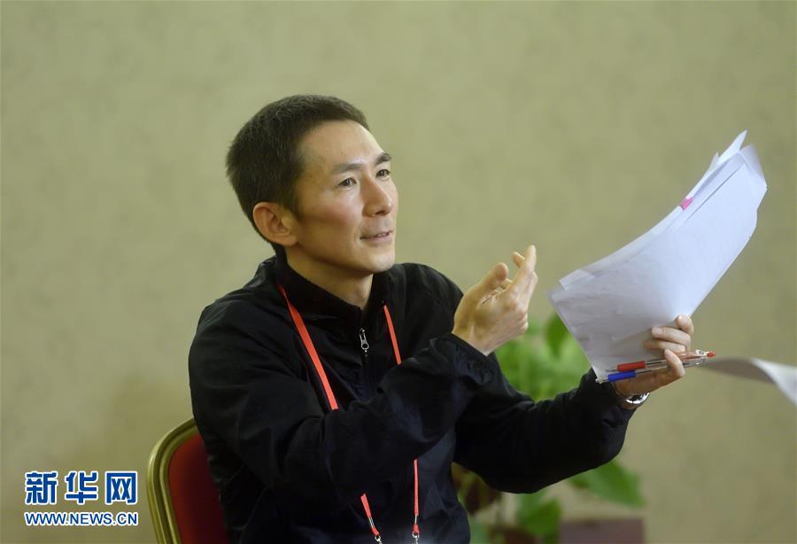 （圖文互動(dòng)）（8）中國(guó)發(fā)展進(jìn)入新時(shí)代——9名外籍語(yǔ)言專家眼中的十九大報(bào)告