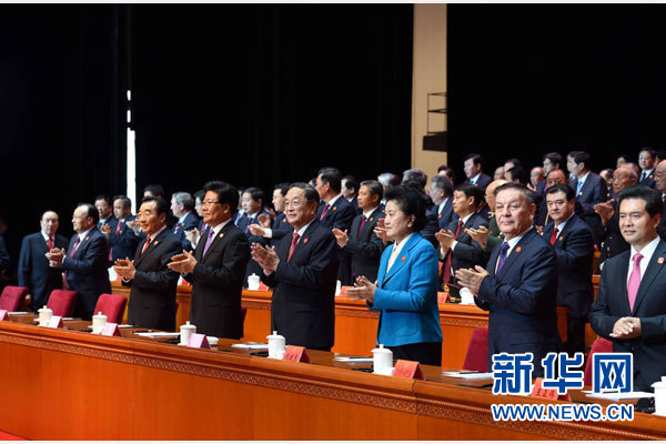 10月1日，慶祝中華人民共和國成立66周年暨新疆維吾爾自治區(qū)成立60周年大會在新疆人民會堂隆重舉行。 新華社記者 饒愛民 攝 