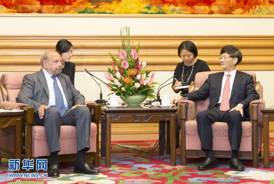 9月5日，中共中央政治局委員、中央政法委書記孟建柱在北京中南海會見國際法院院長亞伯拉罕。 新華社記者 黃敬文 攝 