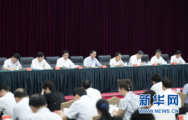 7月12日，中共中央政治局委員、中央書記處書記、中宣部部長劉奇葆在北京出席全國出版工作會議。 新華社記者 丁海濤 攝