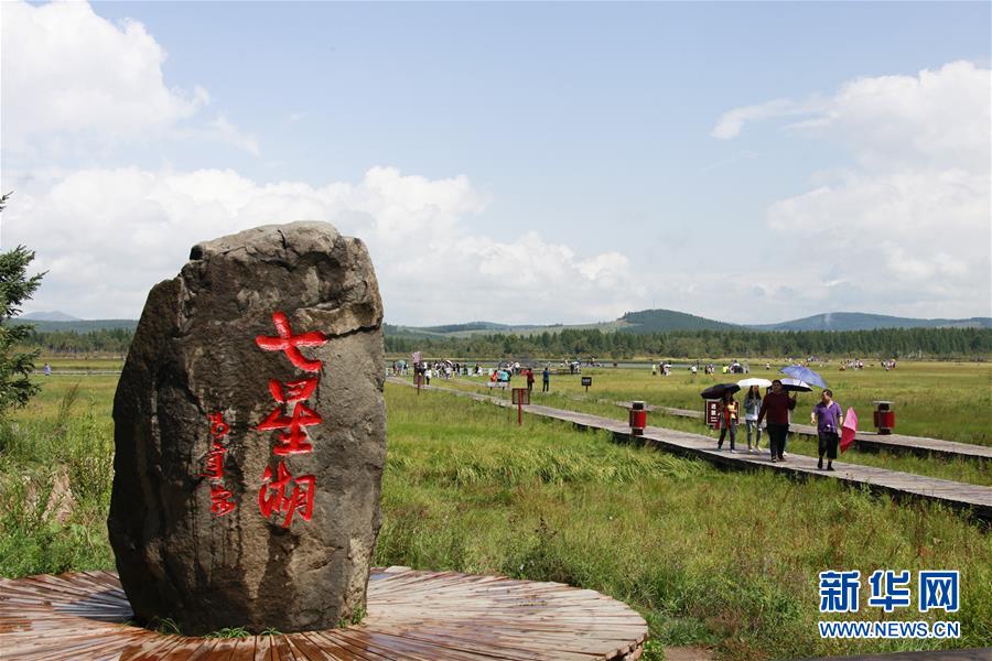 （新華全媒頭條·圖文互動(dòng)）（1）那一抹綠色，走進(jìn)越來(lái)越多人心里——河北塞罕壩續(xù)寫新時(shí)代綠色傳奇