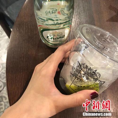 奶茶的種類已經(jīng)不再限制于“奶 茶”。來源：受訪者供圖。