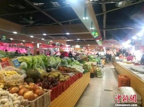資料圖：圖為北京一家菜市場內景。 謝藝觀 攝