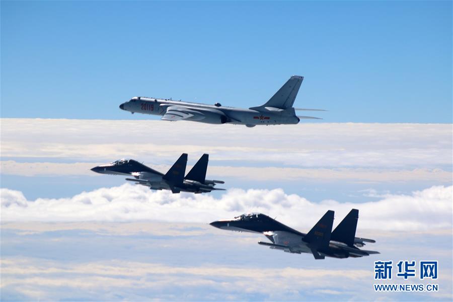 （新華全媒頭條·圖文互動(dòng)）（7）戰(zhàn)鷹，為祖國(guó)奮飛——記空軍航空兵某旅旅長(zhǎng)、特級(jí)飛行員郝井文