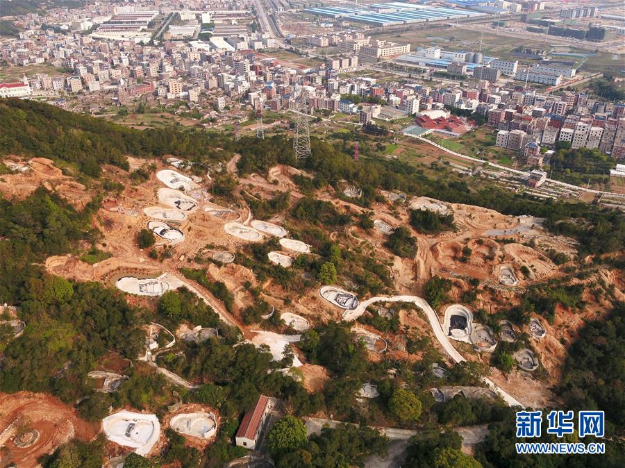 （新華視點(diǎn)·圖文互動(dòng)）（6）福州沿海：密林深處、水庫(kù)旁邊，大片豪華活人墓偷偷建造……