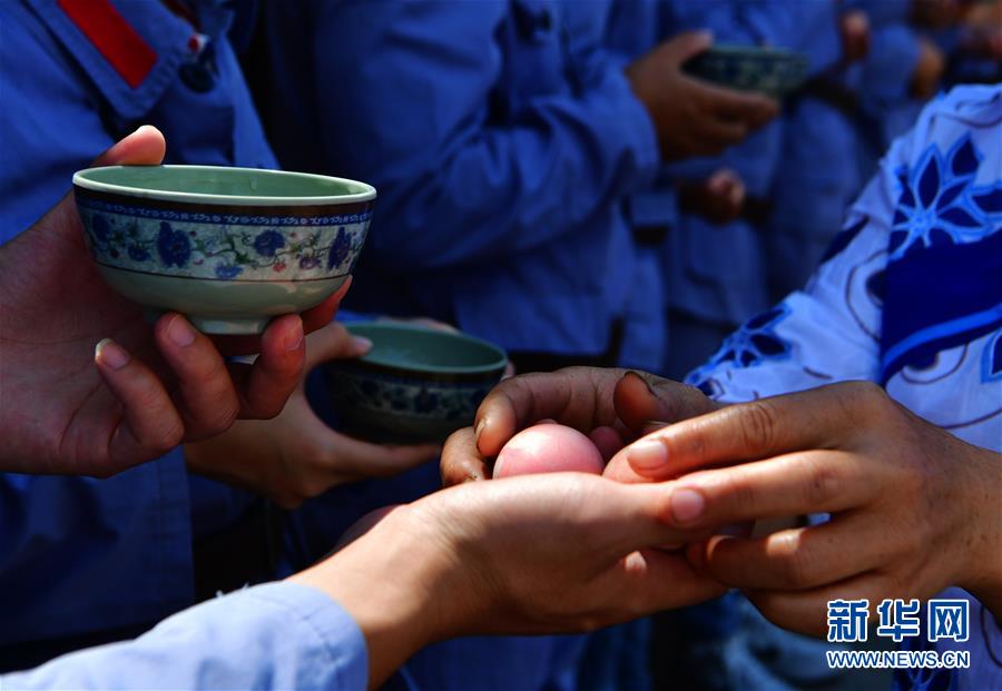 （新華全媒頭條·不忘初心、牢記使命——記者再走長征路·圖文互動）（4）風展紅旗如畫——來自長征出發(fā)地長汀、寧化的紅色信仰報告 