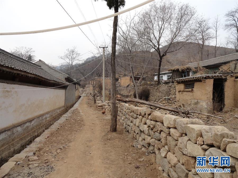 （集中連片特困地區(qū)貧困村調(diào)研行·圖文互動(dòng)）（4）只要有信心，黃土變成金——河北阜平縣駱駝灣村和顧家臺(tái)村脫貧調(diào)查