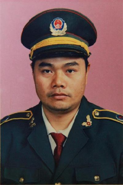 （為了民族復(fù)興·英雄烈士譜·圖文互動）經(jīng)濟建設(shè)的保護神：楊啟泉