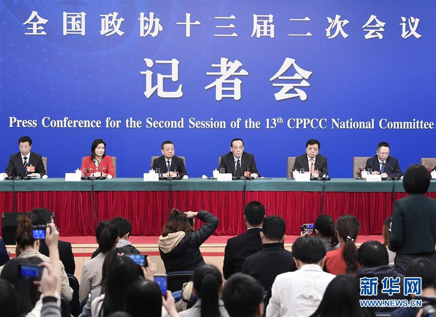 （兩會）（1）政協(xié)委員談優(yōu)化營商環(huán)境、促進(jìn)民營經(jīng)濟(jì)高質(zhì)量發(fā)展