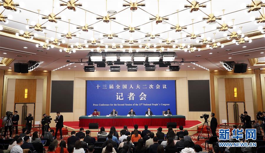 （兩會(huì)·XHDW）（5）國(guó)資委主任肖亞慶等就“國(guó)有企業(yè)改革發(fā)展”答記者問