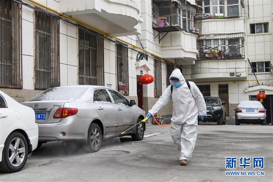 （聚焦疫情防控·圖文互動）（3）“我們多跑跑，居民更安全”——直擊新疆基層社區(qū)疫情防控