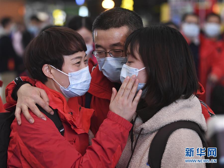 （聚焦疫情防控·對口支援19省份在奮戰(zhàn)·圖文互動(dòng)）（3）“當(dāng)我們摘下口罩，看到彼此勝利的微笑”——重慶對口支援孝感市抗擊疫情紀(jì)實(shí)