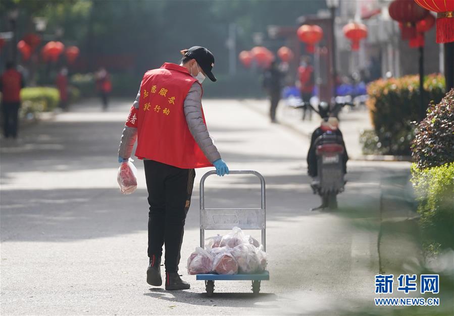 （新華全媒頭條）（5）在大考中交出合格答卷——習(xí)近平總書記湖北武漢考察為打贏湖北保衛(wèi)戰(zhàn)、武漢保衛(wèi)戰(zhàn)指明方向