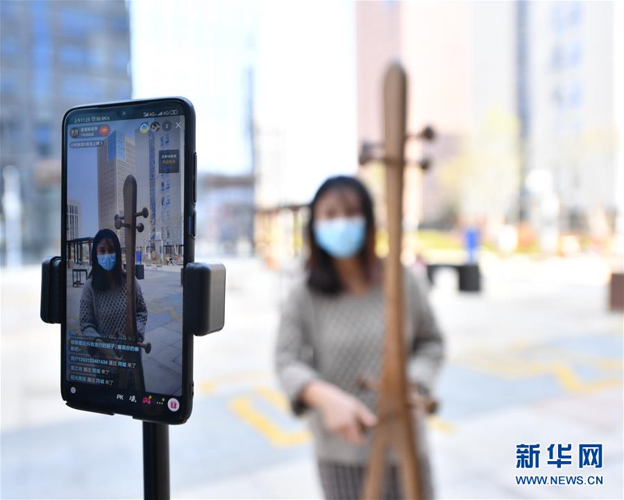 （聚焦復(fù)工復(fù)產(chǎn)·圖文互動(dòng)）（5）記者手記：戰(zhàn)“疫”中增長，這些企業(yè)做對(duì)了什么？