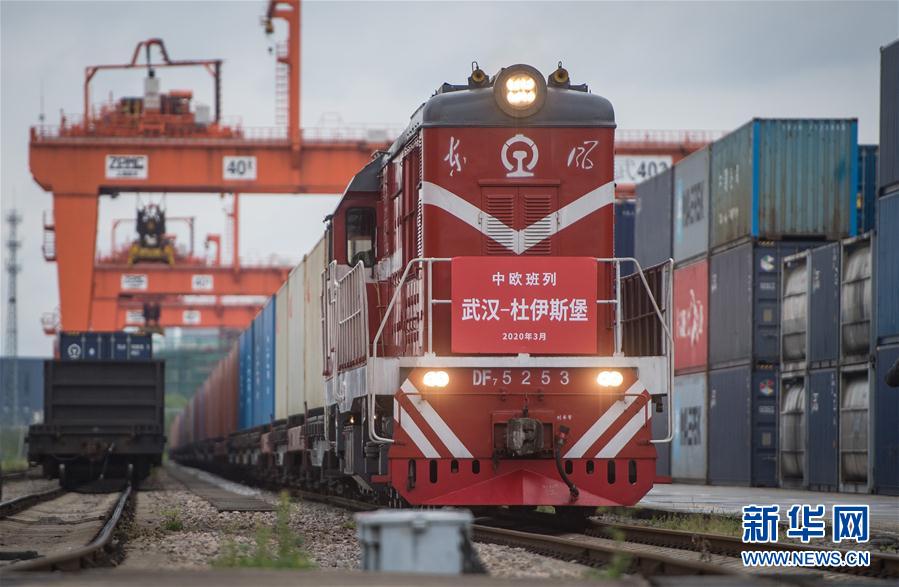 （新華全媒頭條·圖文互動）（13）春天，匯聚復蘇的力量——寫在2020年首季中國經(jīng)濟收官之際
