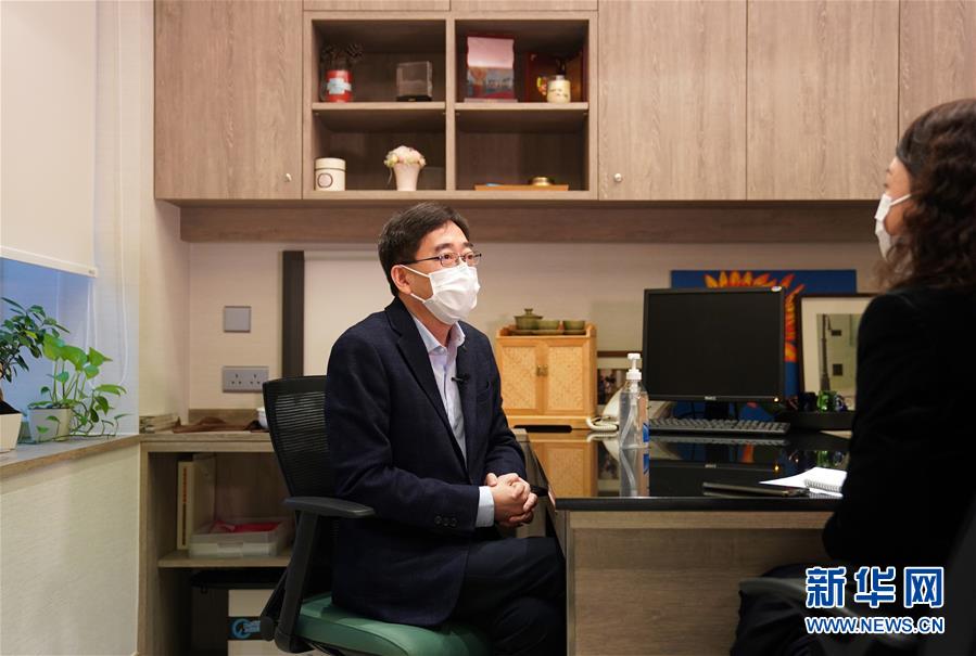 （香港故事·圖文互動(dòng)）（1）從“非典”到新冠，一位香港醫(yī)生親歷的兩次抗疫