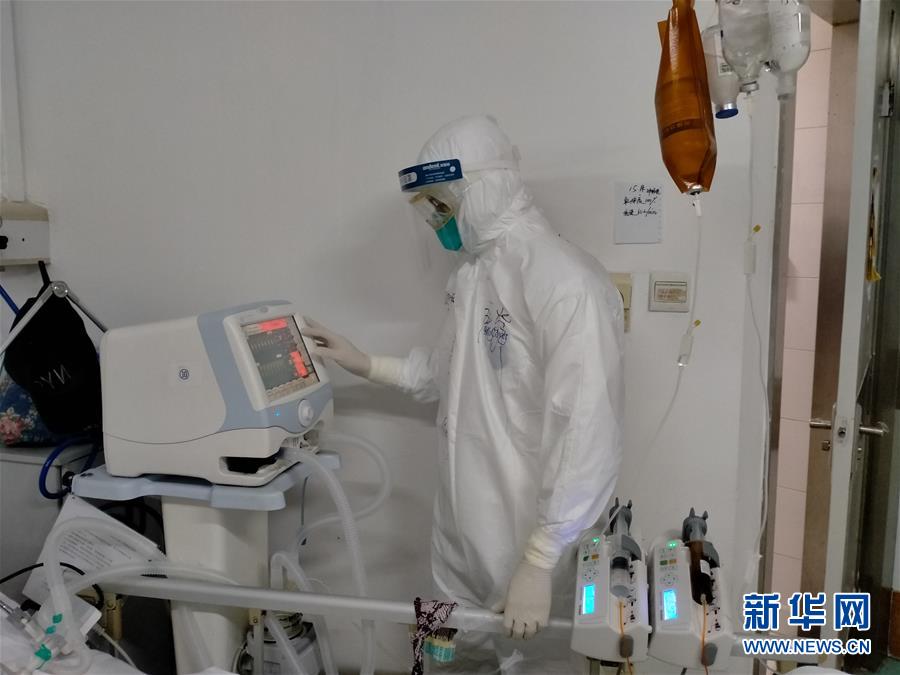 （在習(xí)近平新時(shí)代中國(guó)特色社會(huì)主義思想指引下——新時(shí)代新作為新篇章·習(xí)近平總書(shū)記關(guān)切事·圖文互動(dòng)）（2）青春的顏色是什么？