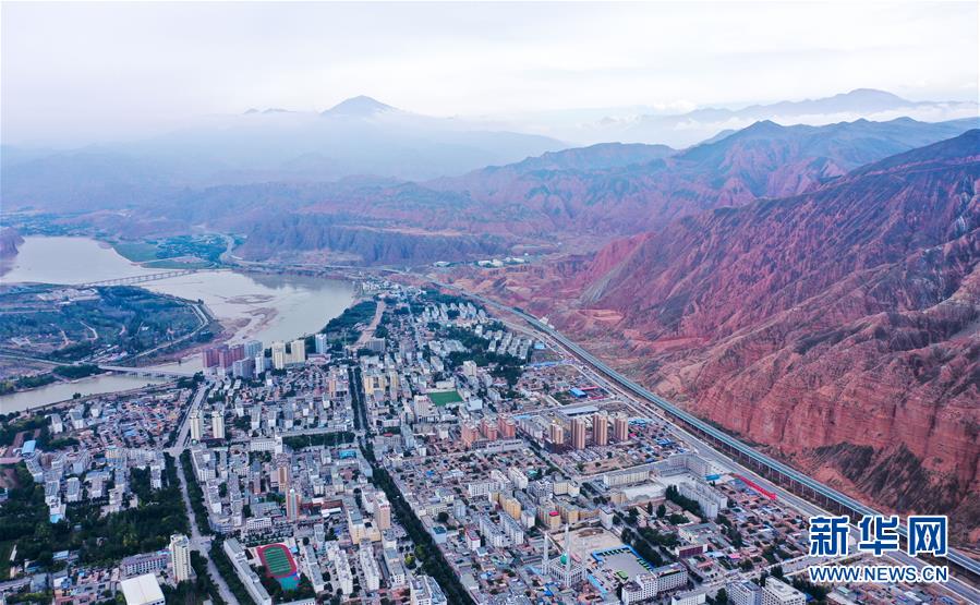（走向我們的小康生活·決戰(zhàn)決勝脫貧攻堅(jiān)·圖文互動(dòng)）（6）甘青交界處的跨越——保安族、撒拉族的脫貧故事 