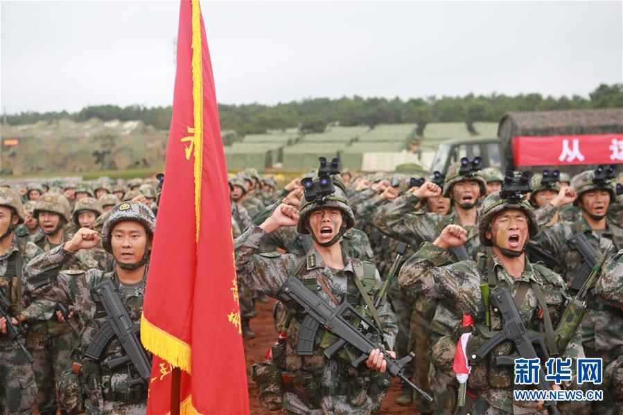 （在習近平強軍思想指引下·我們在戰(zhàn)位報告·圖文互動）（1）千里移防，鐵心跟黨走——南部戰(zhàn)區(qū)陸軍第75集團軍某紅軍旅政治建軍、練兵備戰(zhàn)記事