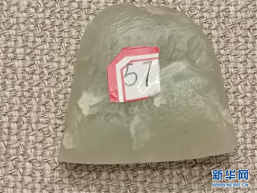 （文化視點(diǎn)·聽(tīng)文物講故事·圖文互動(dòng)）（1）豪橫！古人扛著玉斧在羅布泊打獵