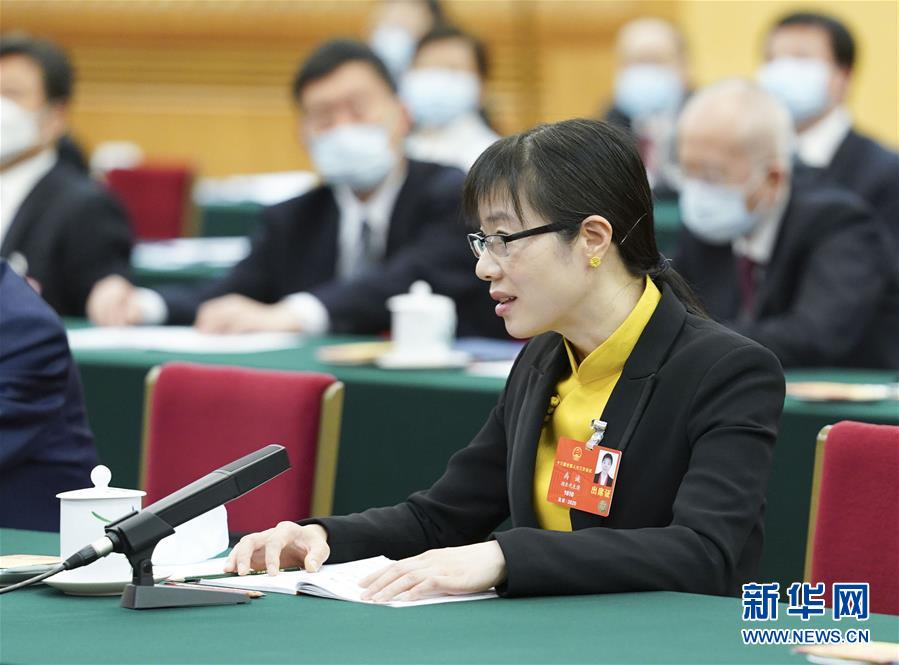 （新華全媒頭條·圖文互動）（3）從人民中汲取磅礴力量——習(xí)近平總書記同出席2020年全國兩會人大代表、政協(xié)委員共商國是紀(jì)實
