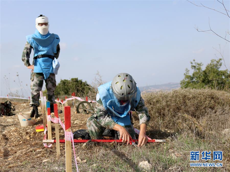 （新華全媒頭條·圖文互動）（12）沿著中國特色強(qiáng)軍之路闊步前進(jìn)——黨中央、中央軍委領(lǐng)導(dǎo)推進(jìn)國防和軍隊建設(shè)70年紀(jì)實(shí)