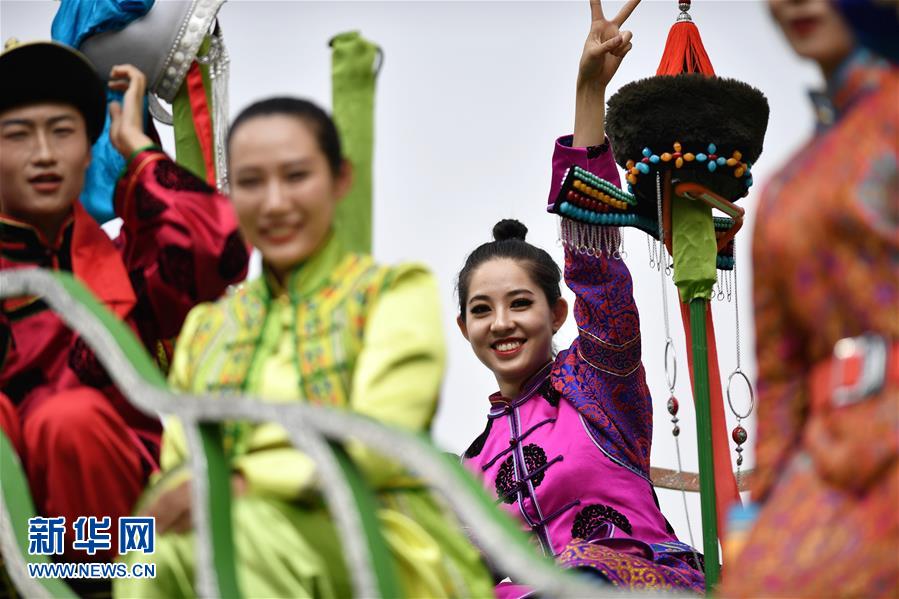 （國慶70周年·慶祝大會(huì)）慶祝中華人民共和國成立70周年大會(huì)在京隆重舉行