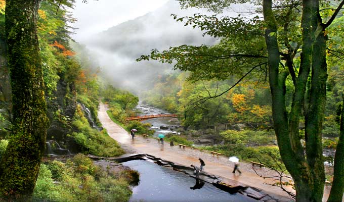 黑龍江東寧、遼寧桓仁東方紅水電站、吉林長白