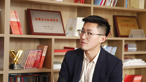 “鋼鐵人”是怎樣煉成的？