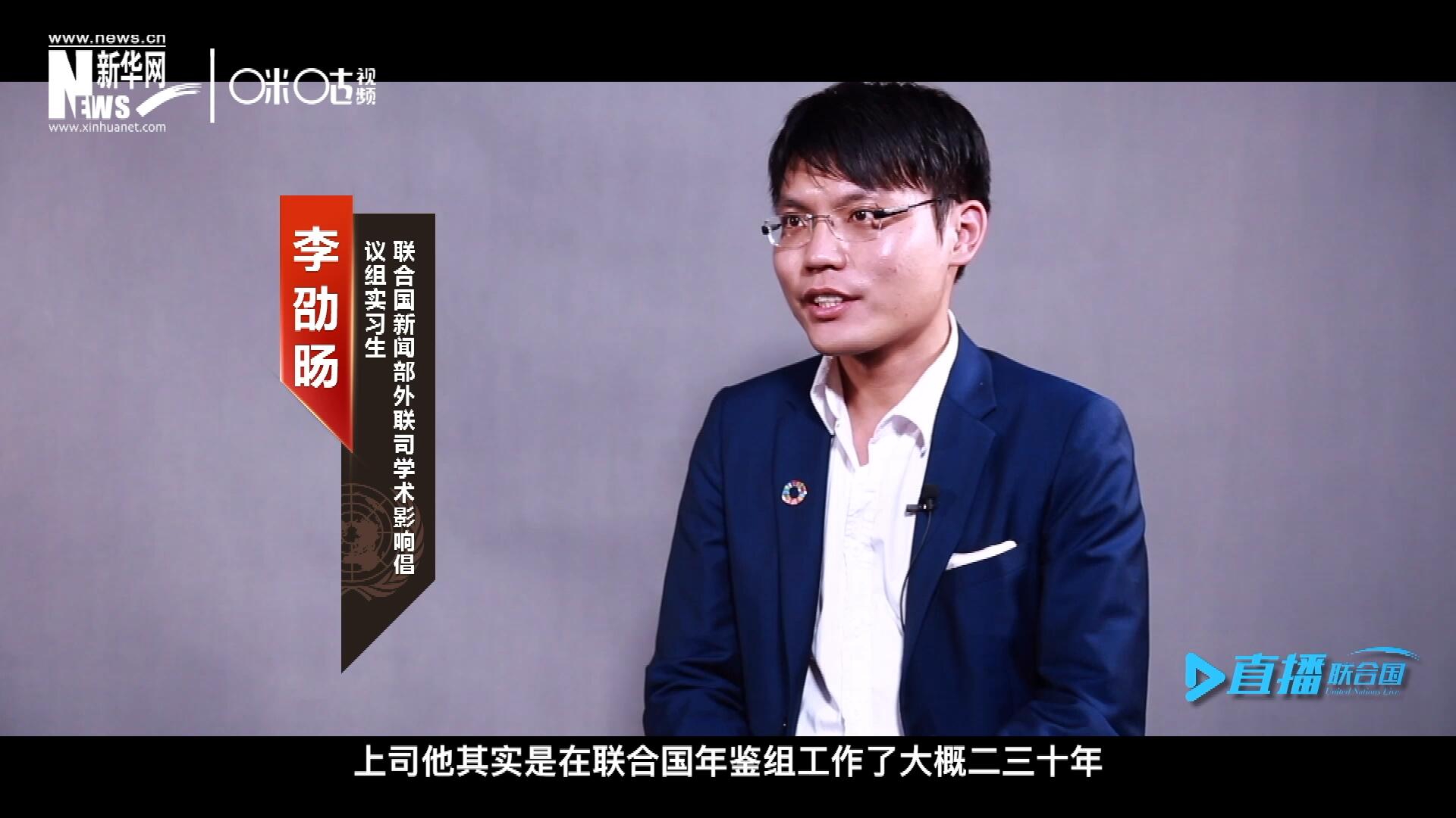 “我?guī)缀跛械膯卧~都是錯的，在他眼里。那么我就只能不斷地去培訓(xùn)自己，讓自己的用詞表達(dá)更加精確。” 