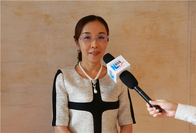 把增強(qiáng)黨的凝聚力、戰(zhàn)斗力與提高企業(yè)競(jìng)爭(zhēng)力、創(chuàng)造力有機(jī)融合。