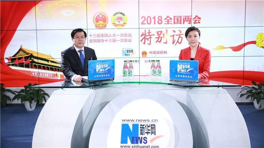 曾文明：推動各方力量向脫貧攻堅聚合，堅決打贏脫貧攻堅硬仗
