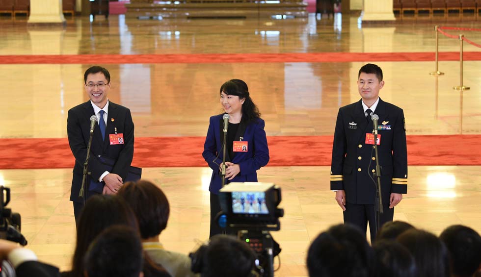 孟祥飛、李媛、曹先建接受采訪