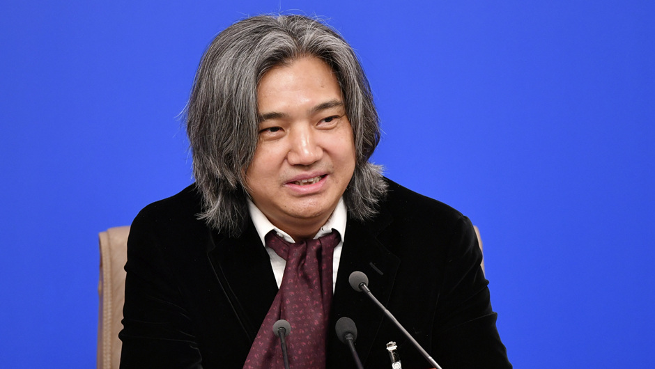 全國(guó)政協(xié)常委、文化文史和學(xué)習(xí)委員會(huì)委員，中國(guó)美術(shù)館館長(zhǎng)，中國(guó)美術(shù)家協(xié)會(huì)副主席 吳為山