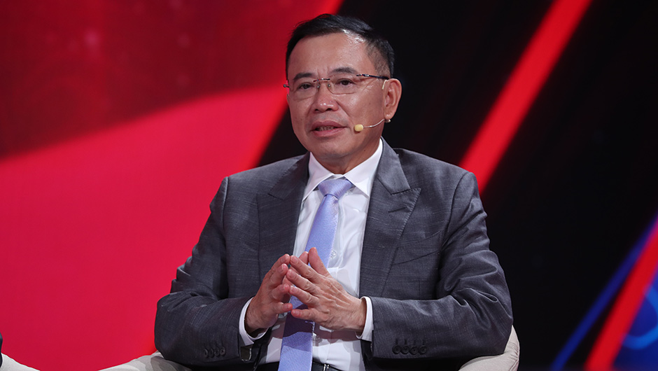 TCL創(chuàng)始人、董事長李東生解答網(wǎng)友問題