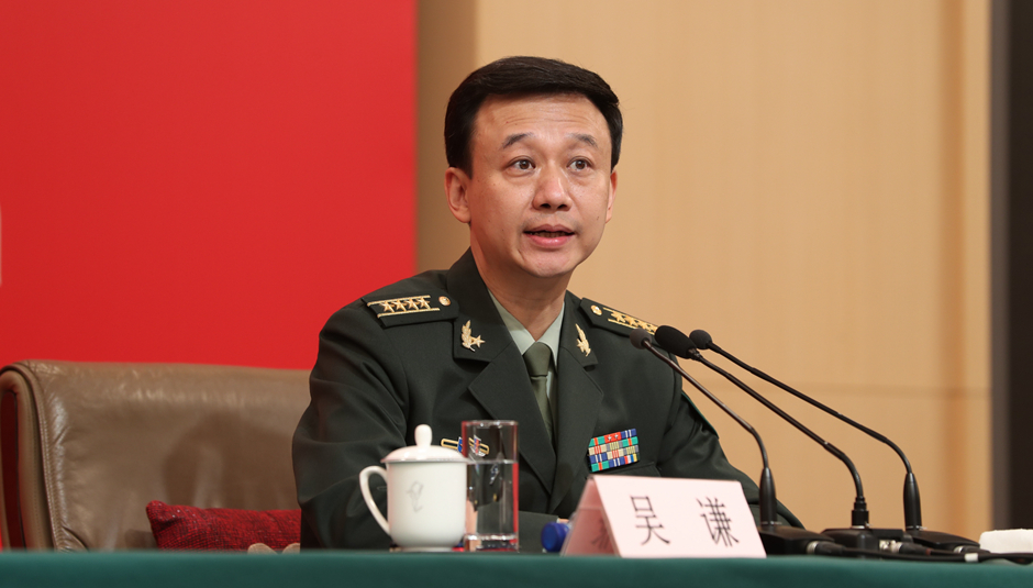 國防部新聞局局長、國防部新聞發(fā)言人吳謙大校介紹相關(guān)情況