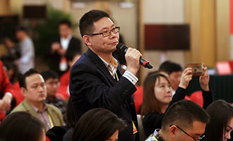 黨建雜志、黨建網(wǎng)記者提問