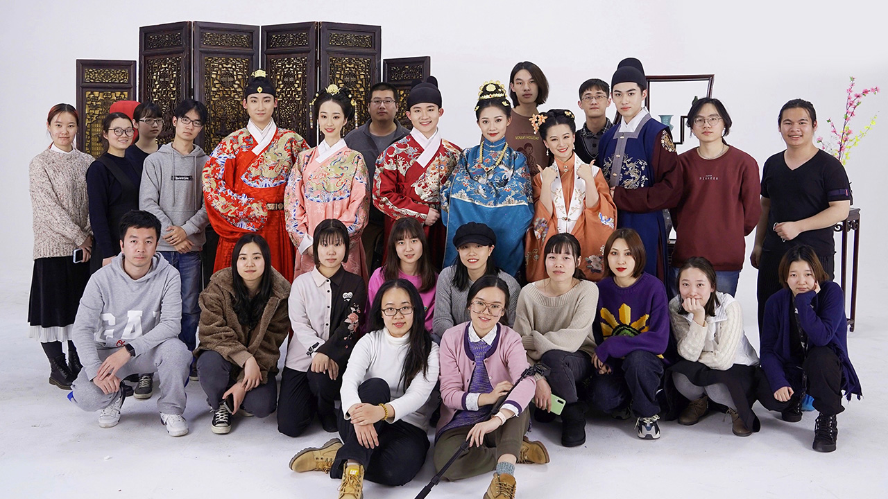 追夢中國人|維京：漢服春晚，一個講了十年的故事