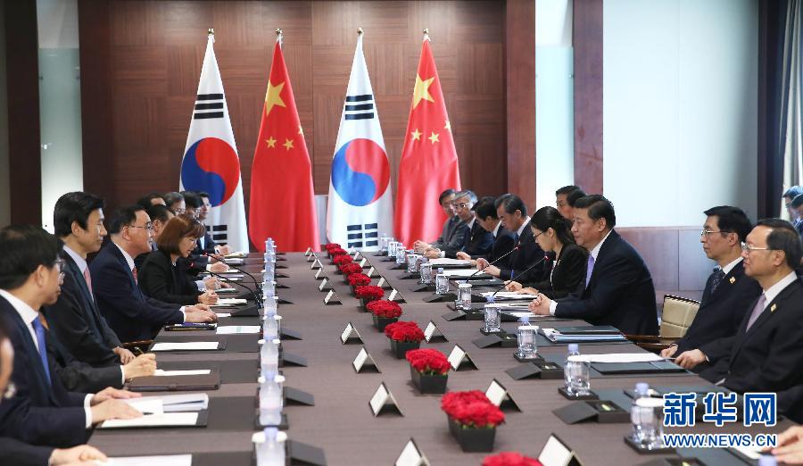7月4日，國家主席習(xí)近平在首爾會(huì)見韓國總理鄭烘原。 新華社記者謝環(huán)馳攝 
