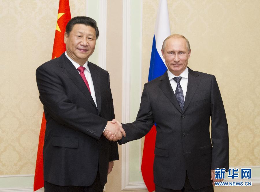 9月11日，中國國家主席習(xí)近平在塔吉克斯坦首都杜尚別會見俄羅斯總統(tǒng)普京。 新華社記者 黃敬文 攝 