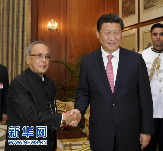 9月18日，國家主席習(xí)近平在新德里會(huì)見印度總統(tǒng)慕克吉。 新華社記者張鐸 攝 