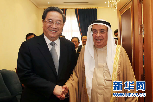 11月6日，正在巴林進行正式友好訪問的全國政協(xié)主席俞正聲在麥納麥會見巴林副首相穆罕默德。 新華社記者劉衛(wèi)兵攝