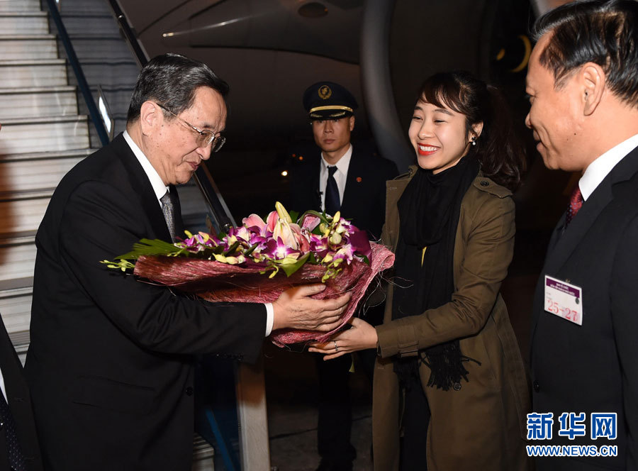 12月25日至27日，中共中央政治局常委、全國(guó)政協(xié)主席俞正聲對(duì)越南進(jìn)行正式訪問。這是12月25日，俞正聲抵達(dá)河內(nèi)，開始對(duì)越南進(jìn)行正式訪問。 新華社記者馬占成攝