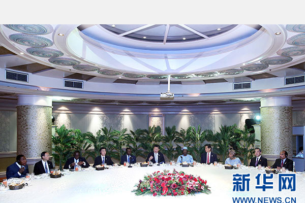 12月5日，國家主席習近平在約翰內斯堡再次集體會見17位非洲國家領導人。 新華社記者 姚大偉 攝