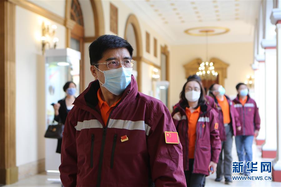 (國際疫情·圖文互動)(1)中國專家組:委內(nèi)瑞拉借鑒中國抗疫模式取得積極成效